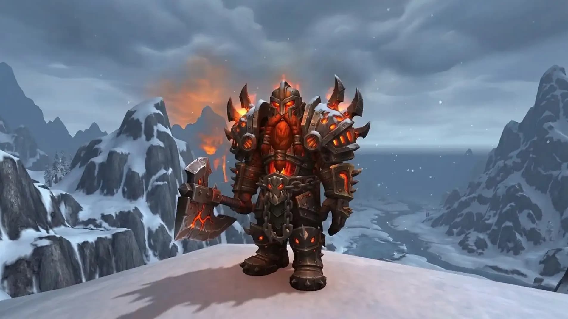 Dread Sentinel's Ebony Battleplate: WoW Transmog That Fits Midnight Theme Warrior
